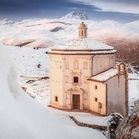 Il Borgo Di Rocca Calascio Buitenkant foto