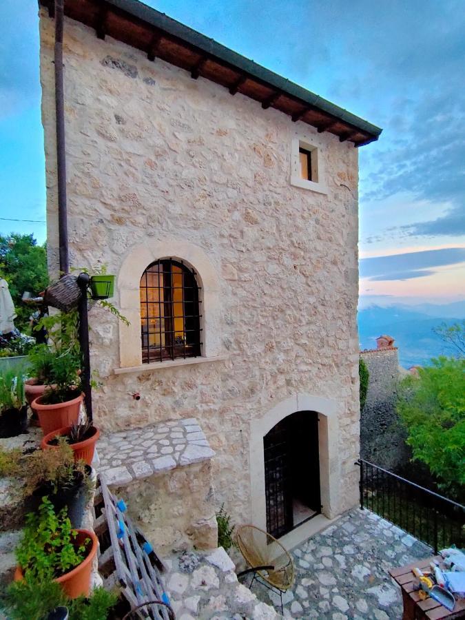 Il Borgo Di Rocca Calascio Buitenkant foto