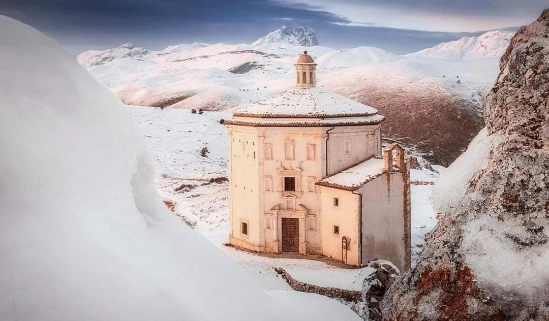 Il Borgo Di Rocca Calascio Buitenkant foto